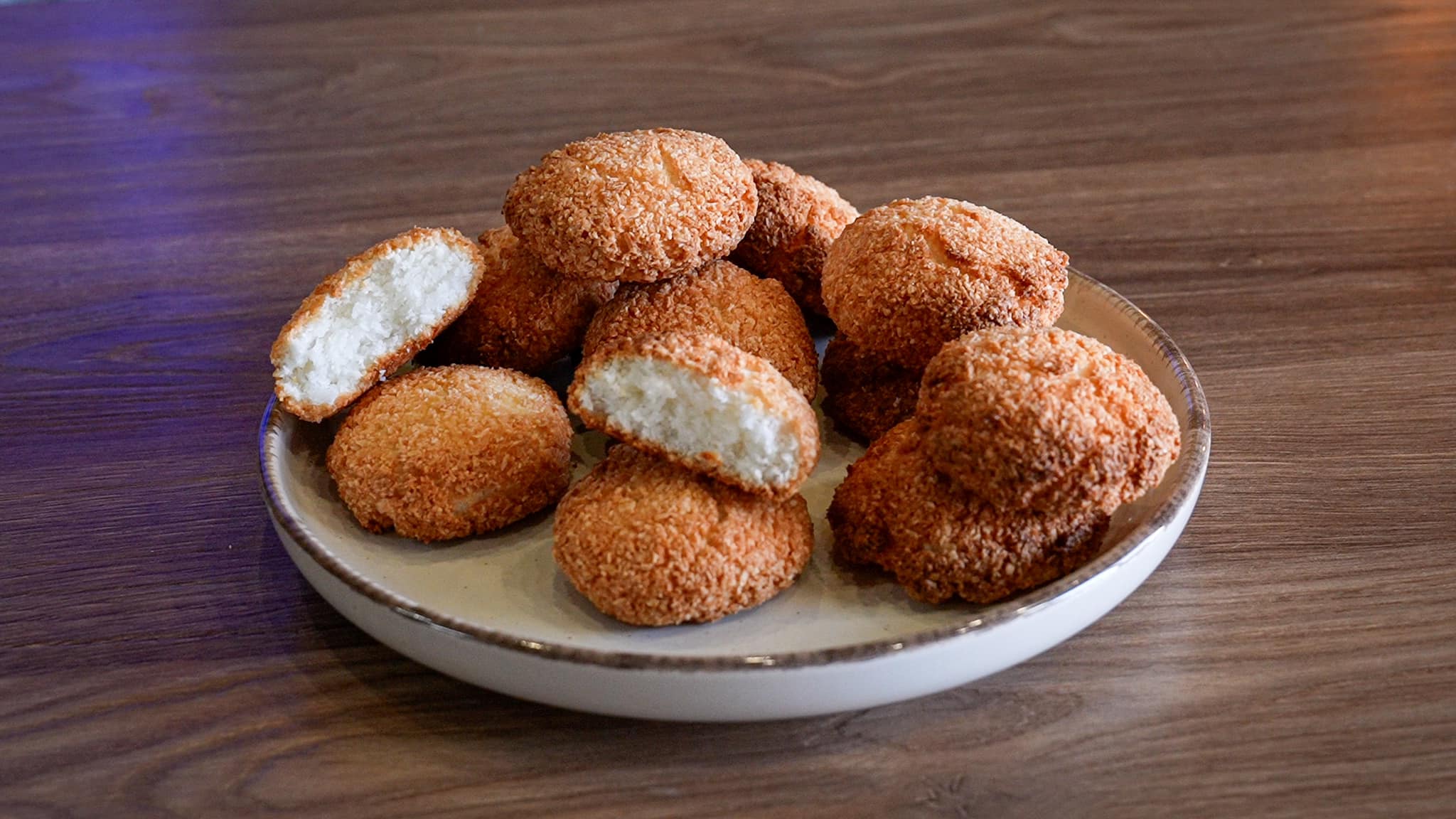 Μπισκότα-ινδοκάρυδου-με 3 υλικά-συνταγή- Μπισκότα-ινδοκάρυδου-με 3 υλικά-συνταγή-