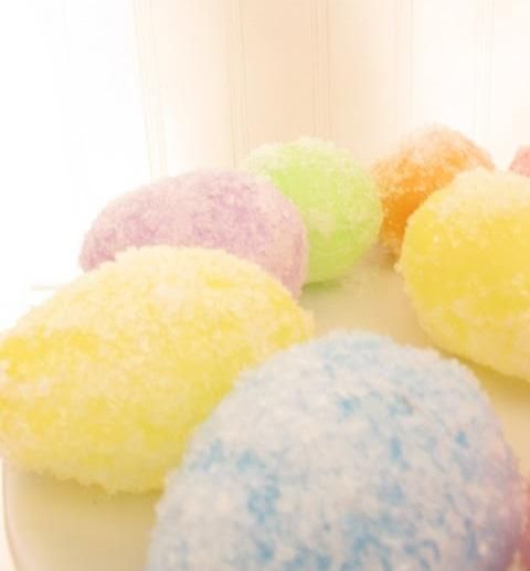 34+1 τρόποι και ιδέες να βάψετε τα Πασχαλινά αυγά – Με φυσικά υλικά και έξυπνα κόλπα για μοντέρνα σχέδια