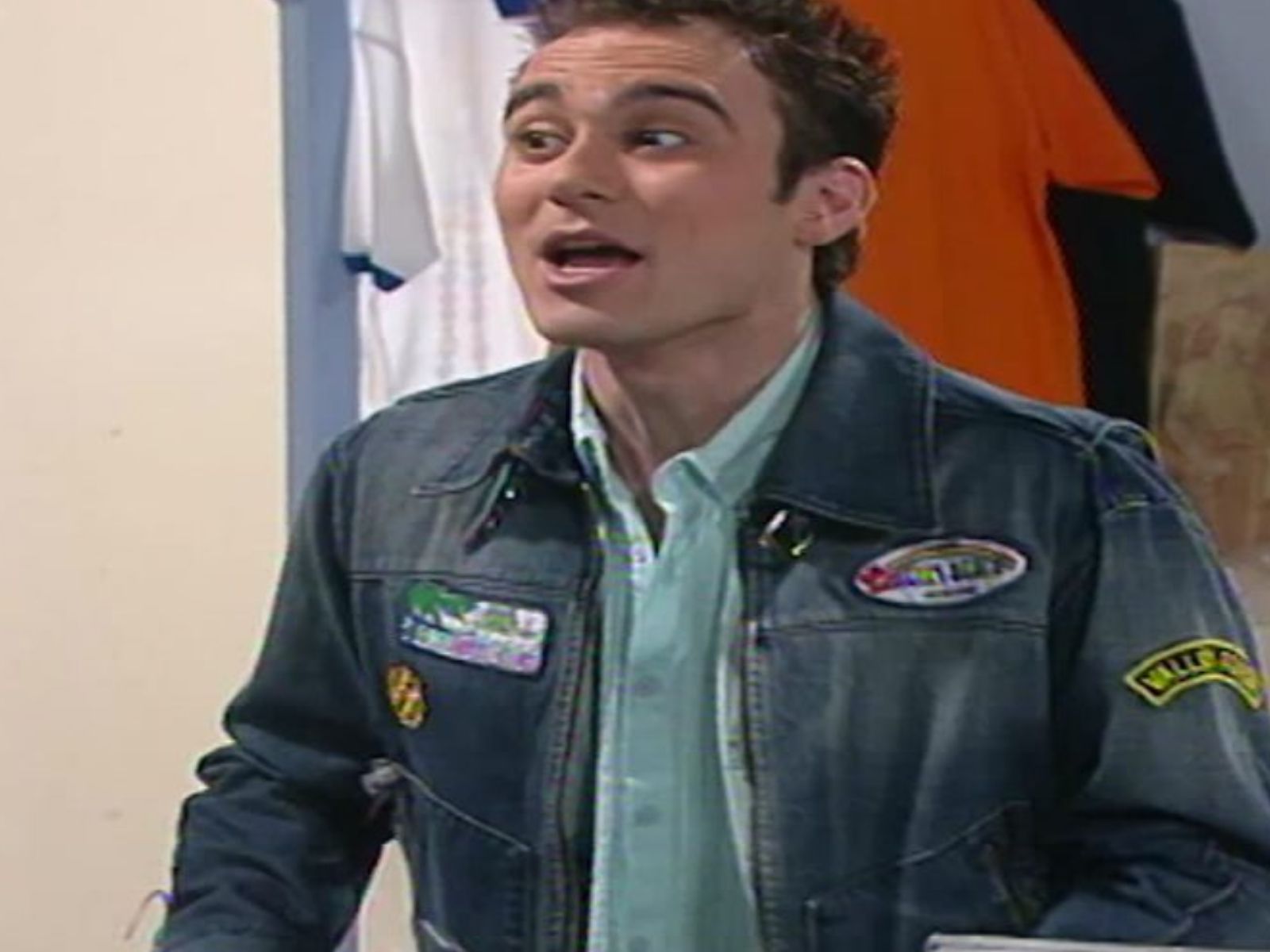 Ο Γιώργος Καπουτζίδης υποδύεται μετά από 22 χρόνια τον Χοσέ στις Σαββατογεννημένες και ρίχνει το TikTok