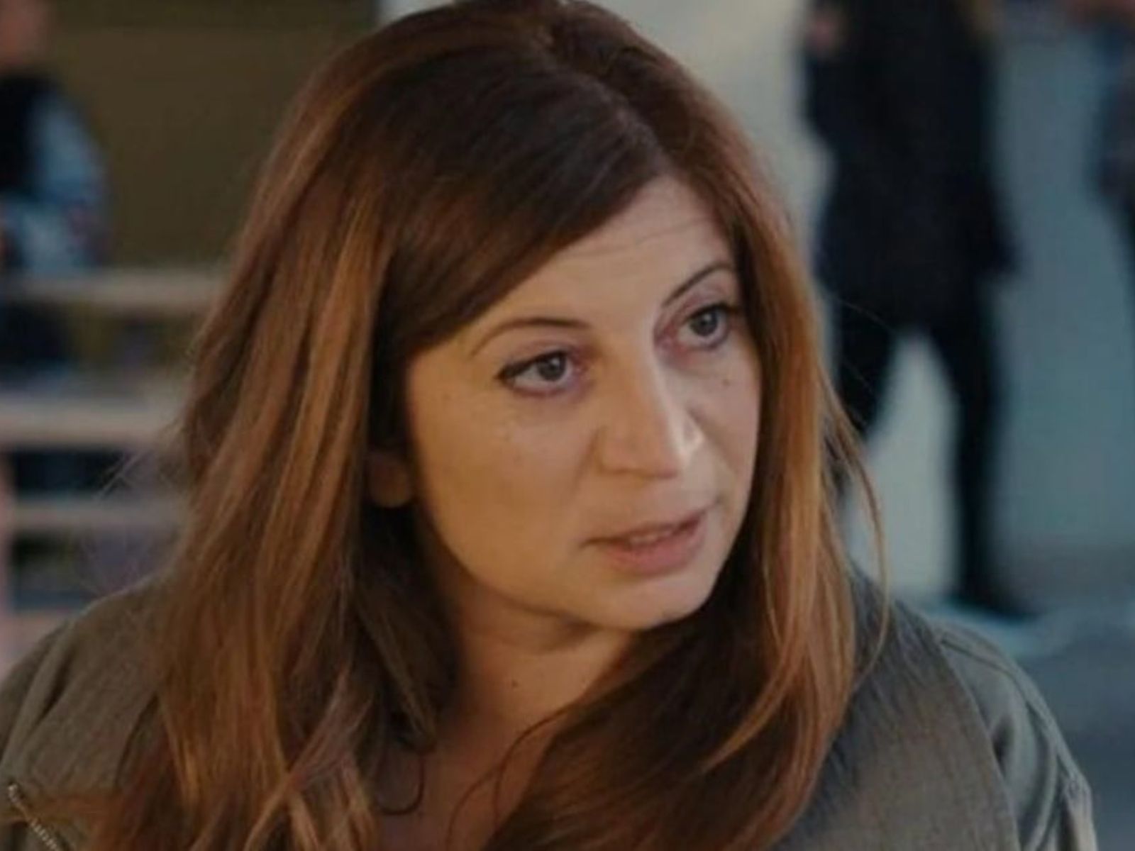 Η Γη της Ελιάς: Η Κούλα ξανά στη φυλακή για αρχαιοκαπηλία