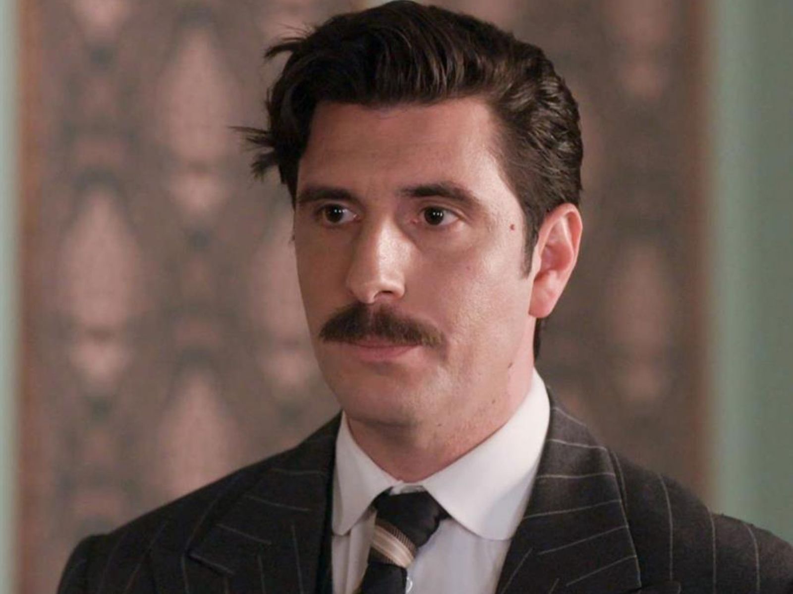 Grand Hotel: “Ο Χρόνος σου τελείωσε”- Ο Ρήγας δολοφονείται άγρια