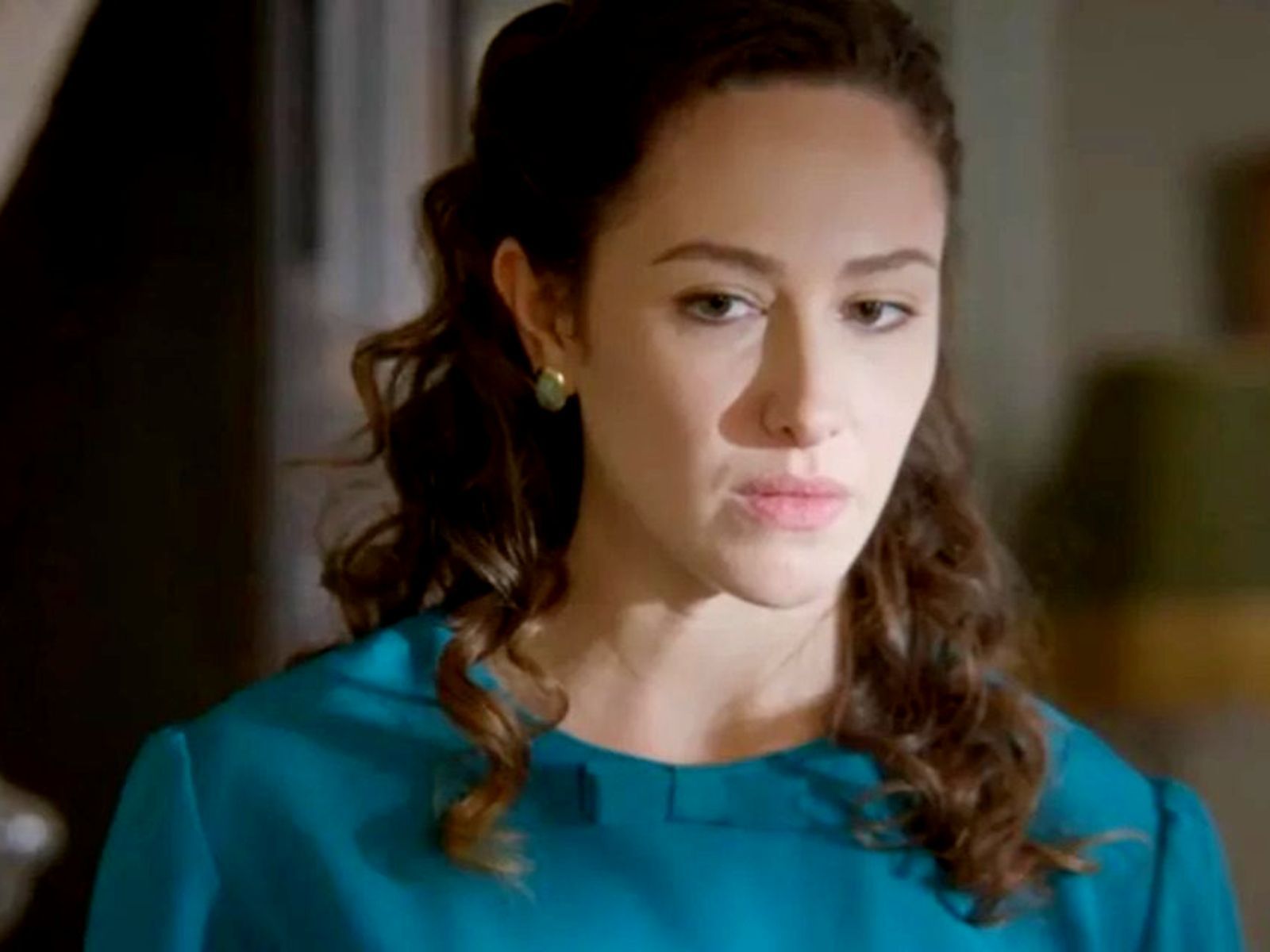 Άγιος Έρωτας: H Σοφία βλέπει τον Παύλο που κρύβει το όπλο του φόνου