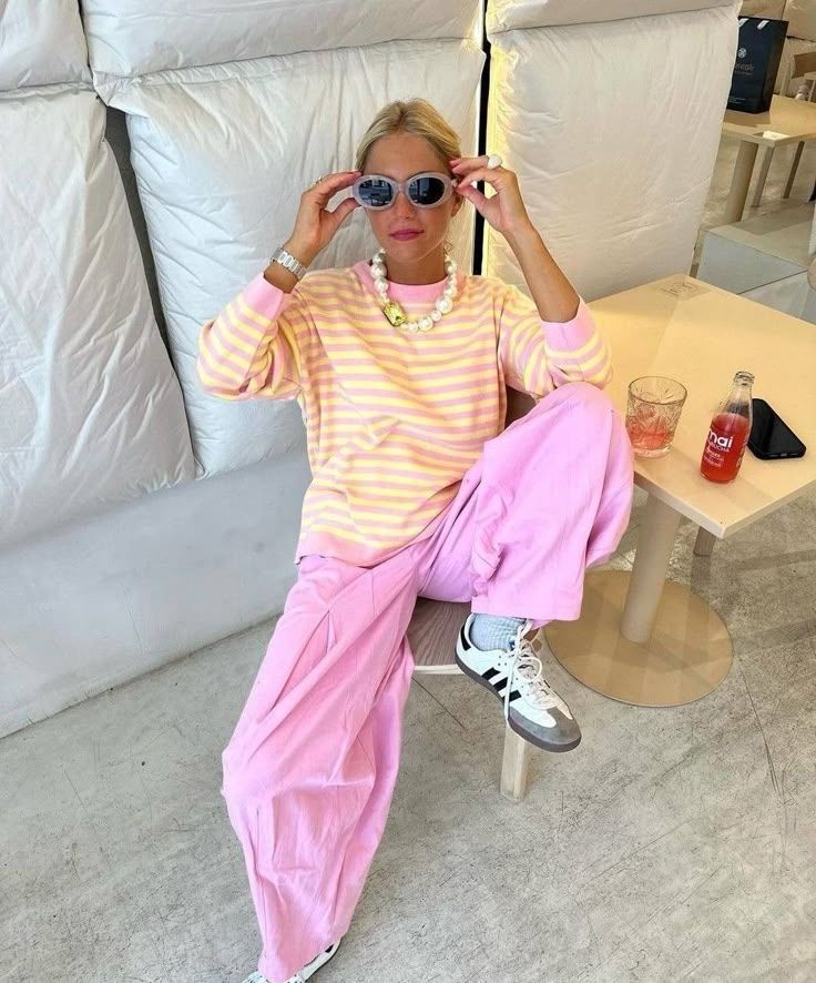 Αλλάξτε στιλ τον Απρίλιο 2025: 13+1 ιδέες για μοντέρνα outfits που θα ανανεώσουν το στιλ σας με τα top trends της σεζόν