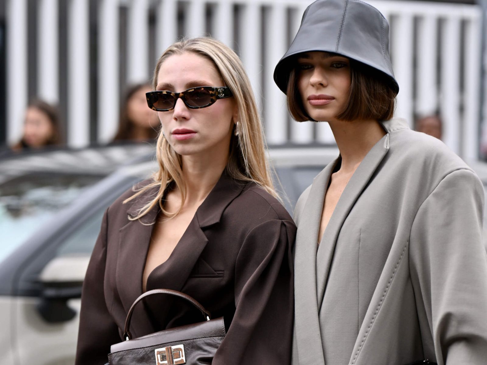 Αλλάξτε στιλ τον Απρίλιο 2025: 13+1 ιδέες για μοντέρνα outfits που θα ανανεώσουν το στιλ σας με τα top trends της σεζόν