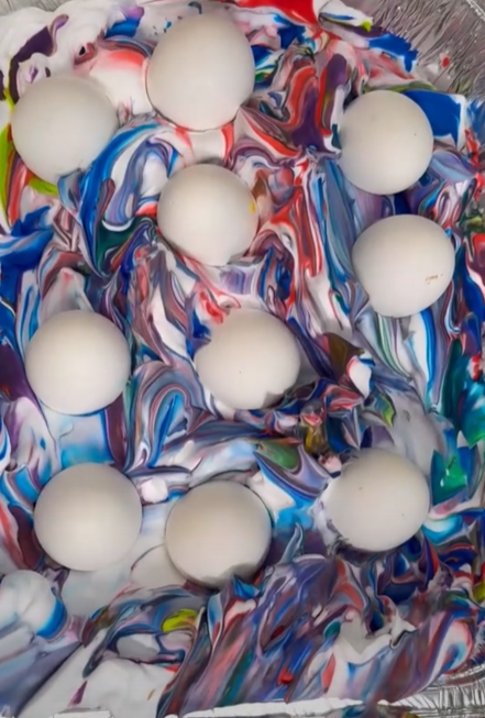 Βάψε τα Πασχαλινά αυγά με αφρό ξυρίσματος – Πασχαλινά αυγά με υπέροχα σχέδια με το genius κόλπο από το TikTok