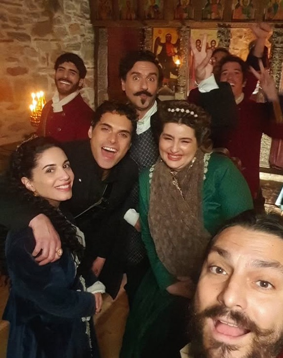 Η Μάγισσα: Το αποχαιρετιστήριο μήνυμα της Έλενας Σαλαμπάση στο Instagram και οι φωτογραφίες από τα backstage