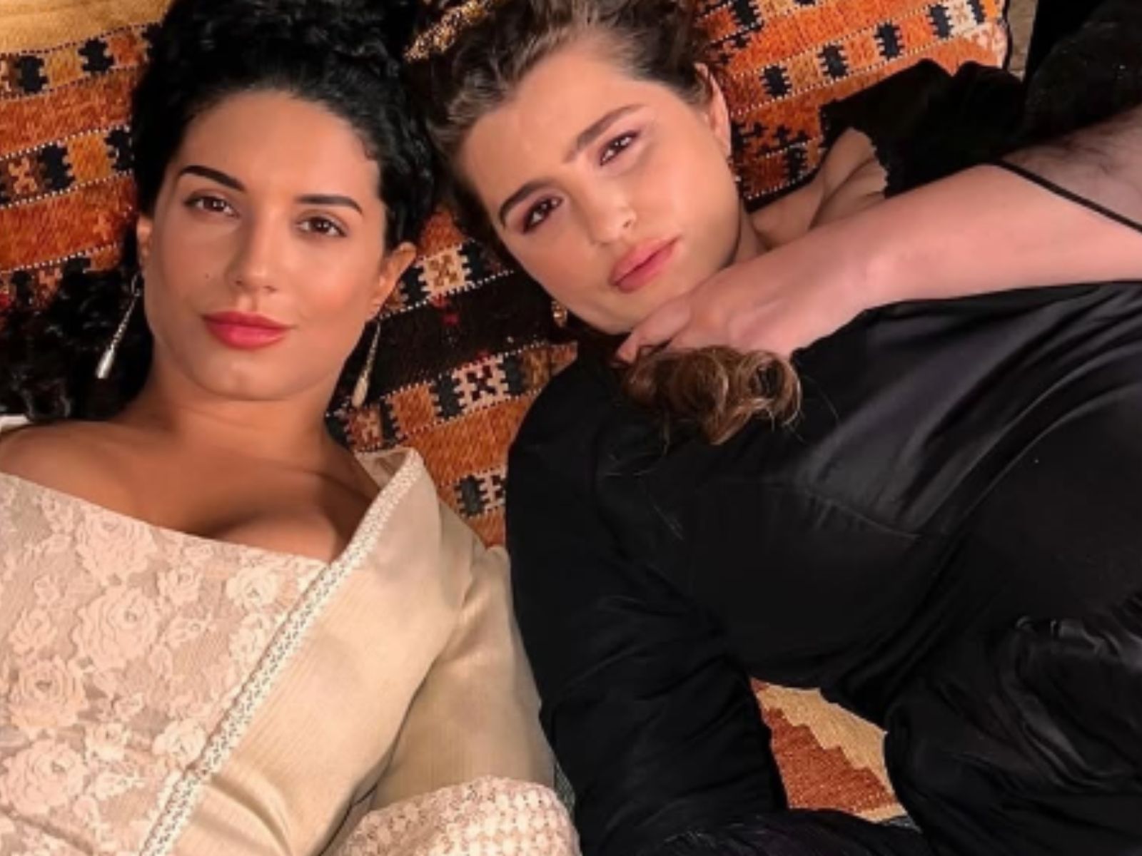 Η Μάγισσα: Το αποχαιρετιστήριο μήνυμα της Έλενας Σαλαμπάση στο Instagram και οι φωτογραφίες από τα backstage