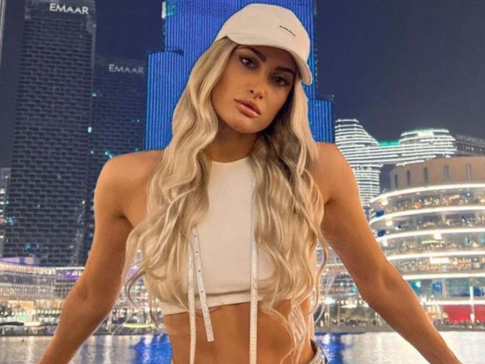 Το hot makeup & hair combo της Ιωάννας Τούνη που θα απογειώσει κάθε σου εμφάνιση την Άνοιξη – Καλοκαίρι 2025