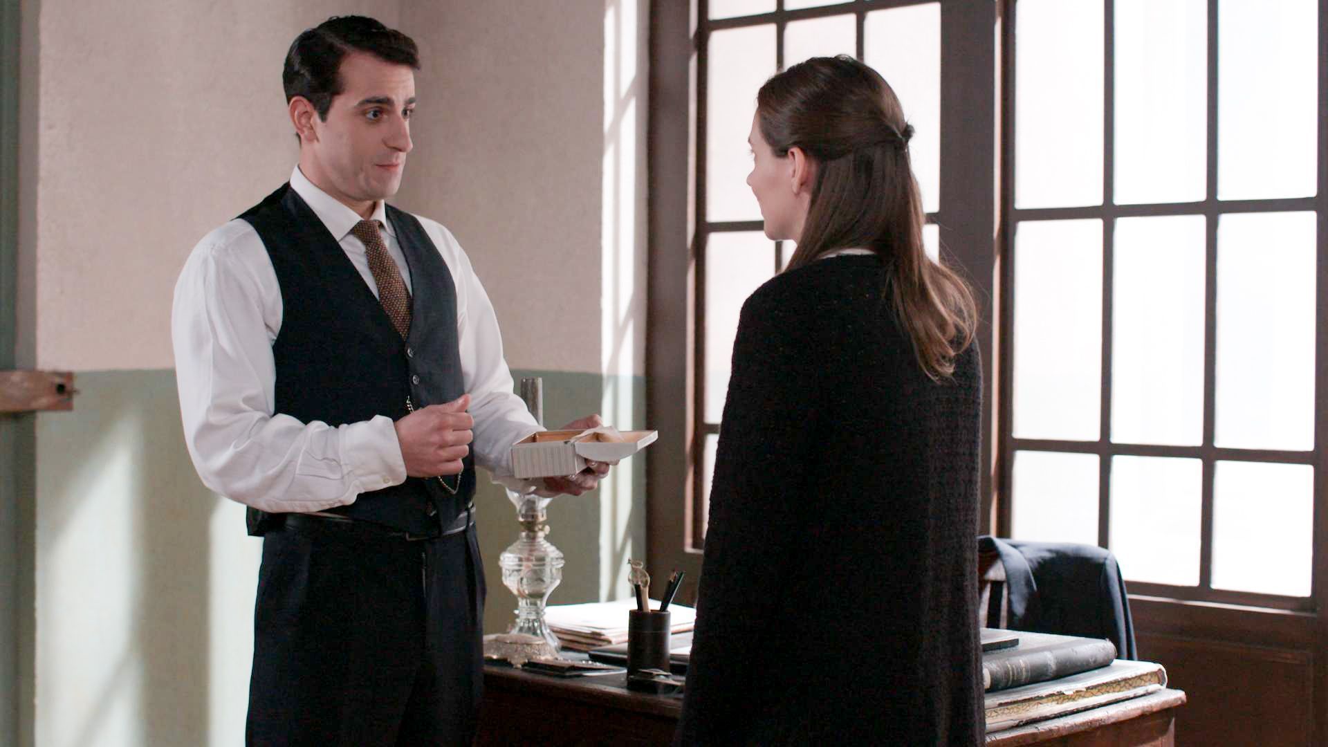 Grand Hotel Επόμενα Επεισόδια : Περιλήψεις επεισοδίων από 30/3/25 ως 03/04/25