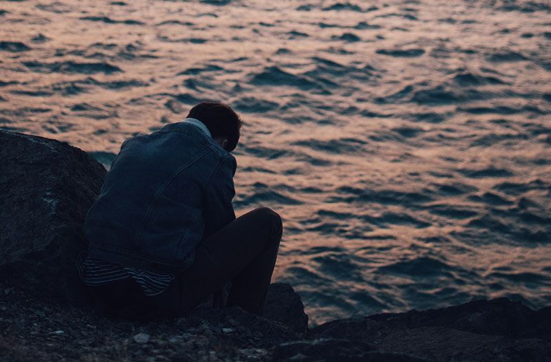 Όταν ακούς το “είμαι καλά” μην βιάζεσαι να βγάλεις συμπεράσματα – Πίσω από αυτό κρύβονται μεγάλοι αγώνες