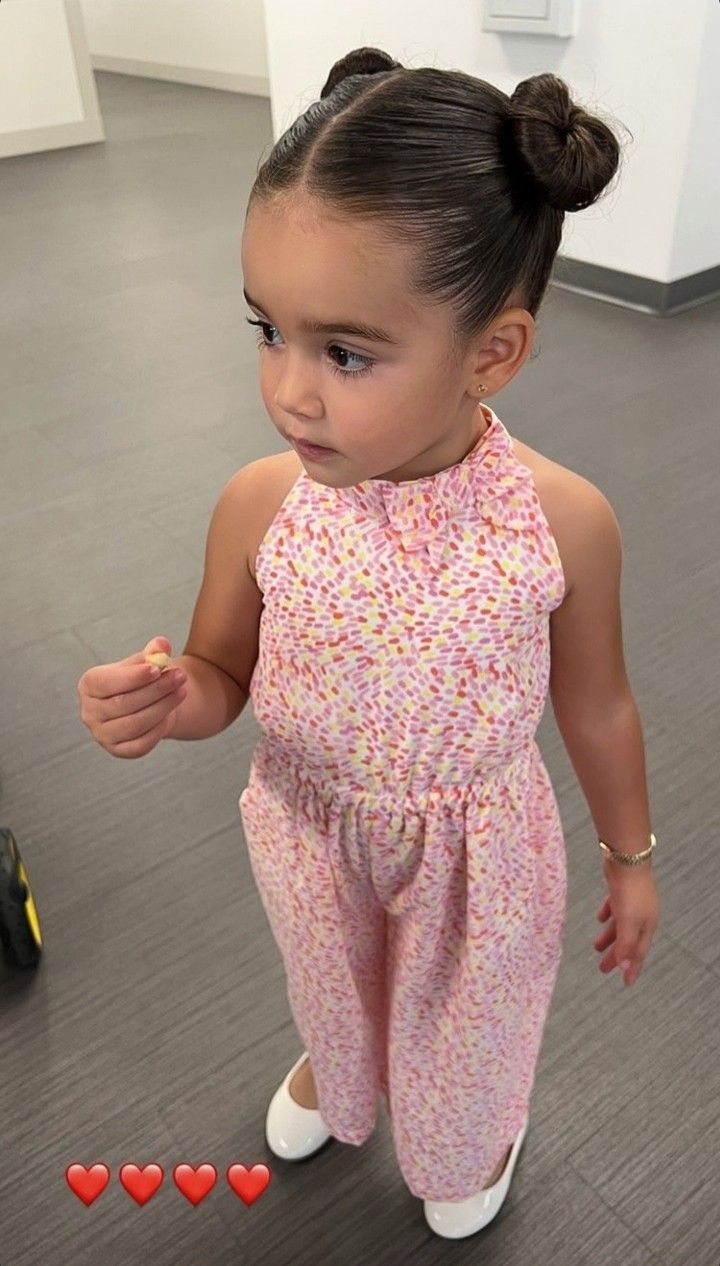 Εύκολα Χτενίσματα για κοριτσάκια για την Παρέλαση της 25ης Μαρτίου