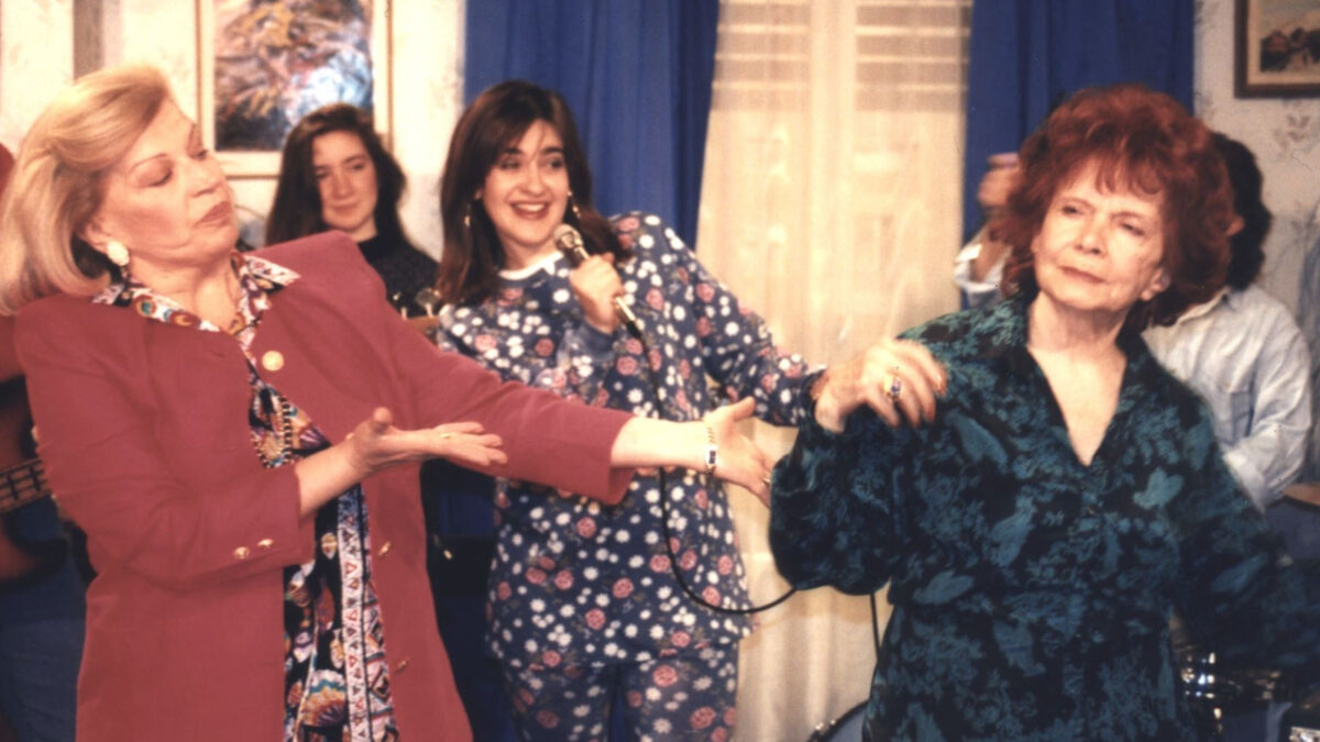 Κούλα Αγαγιώτου: Η Κυρία Σοφία από το "Ρετιρέ" και η αιματοβαμμένη ιστορία με τον σχιζοφρενή ανιψιό της