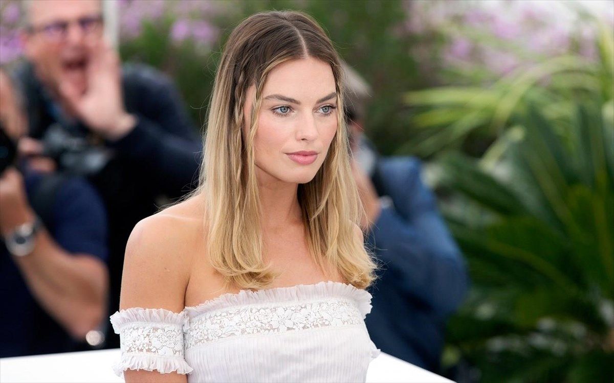 Eco blonde: Η τεχνική για ξανθό μαλλί αν δεν θες να βάφεις συνέχεια τη ρίζα σου