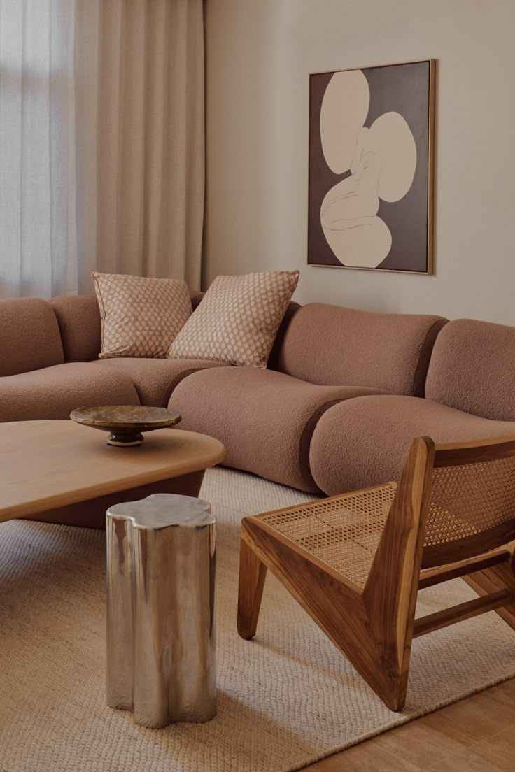 Mocha mousse: To απόλυτο χρώμα στη διακόσμηση του σπιτιού για το 2025