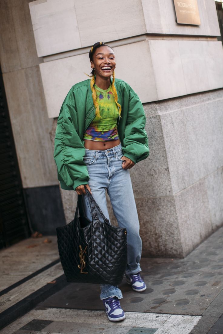 Οι κορυφαίες street style εμφανίσεις των Fashion Weeks για να εμπνευστείς αυτόν τον Απρίλιο