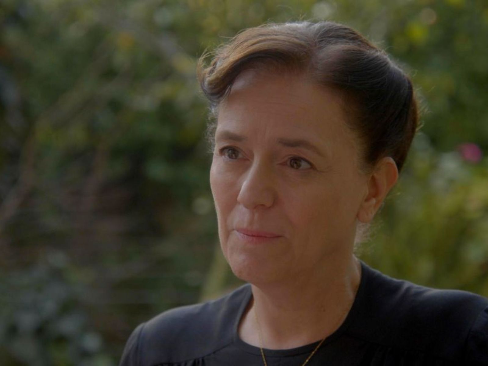 Άγιος Έρωτας: Γυναίκες σαν κι εσένα πληρώνουν τα κρίματα τους-H Πετρούλα ξεσπά άσχημα στη Χλόη