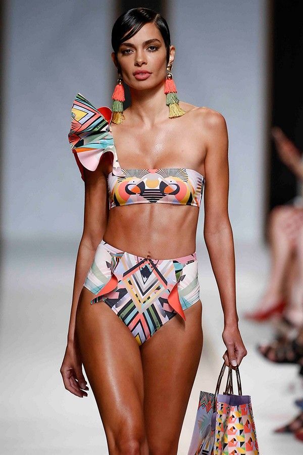 Καλοκαίρι 2025: Οι τάσεις στα μαγιό