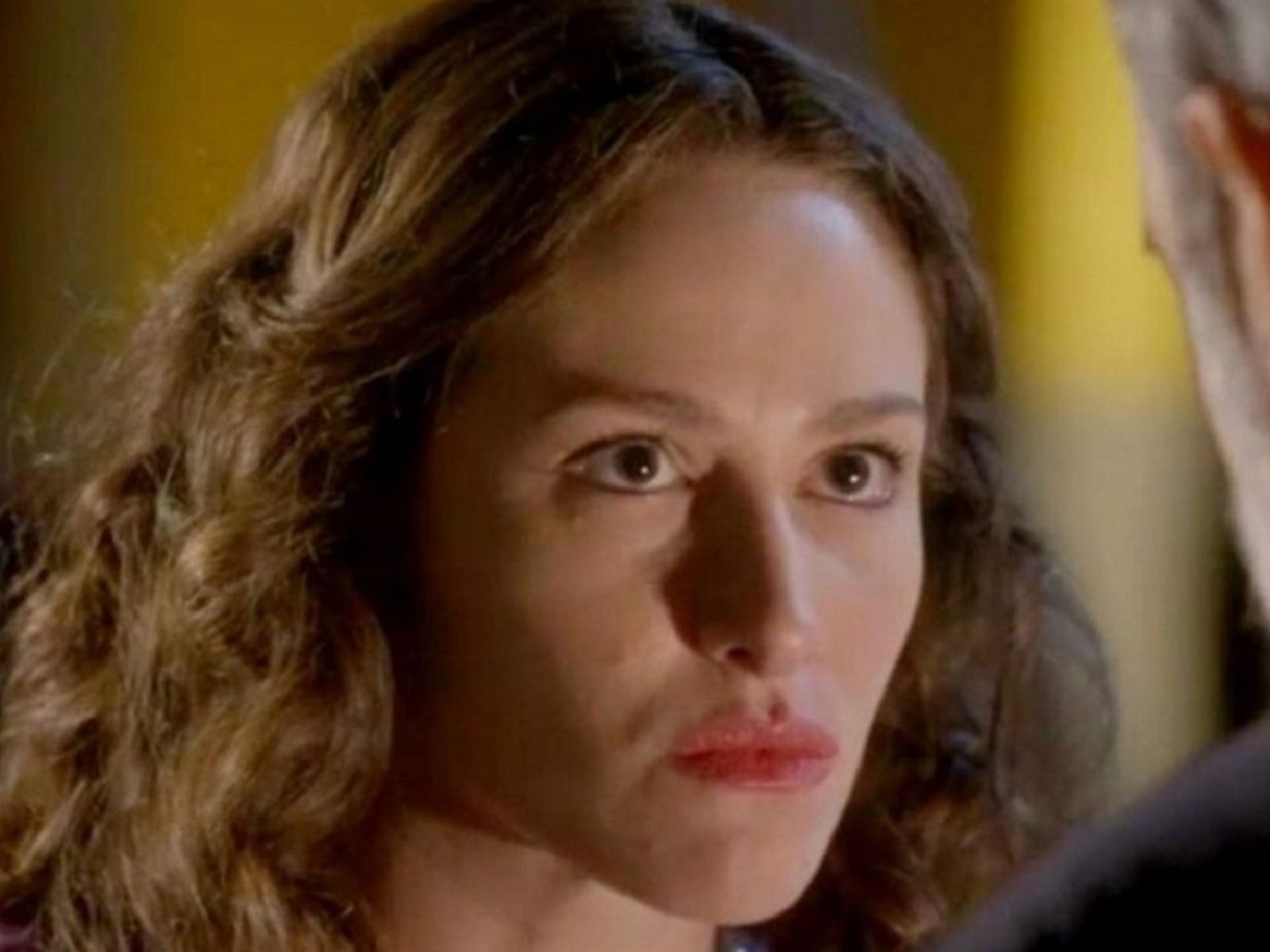 Άγιος Έρωτας: Αυτό το παιδί δεν πρέπει να γεννηθεί- Η Σοφία ουρλιάζει σαν ψυχασθενής