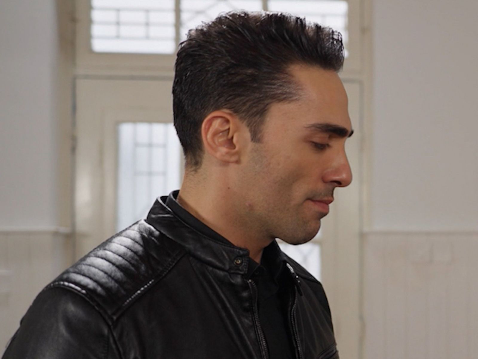 Η Γη της Ελιάς : Νέο πρόσωπο κλειδί καταφθάνει στη Μάνη και βάζει φωτιά στις εξελίξεις