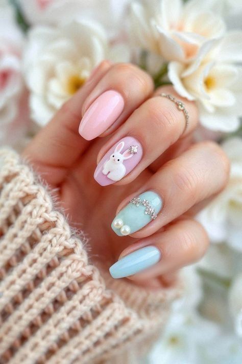 Easter rabbit nails – Ιδέες για γιορτινό Πασχαλινό μανικιούρ με τα πιο girly και κομψά σχέδια