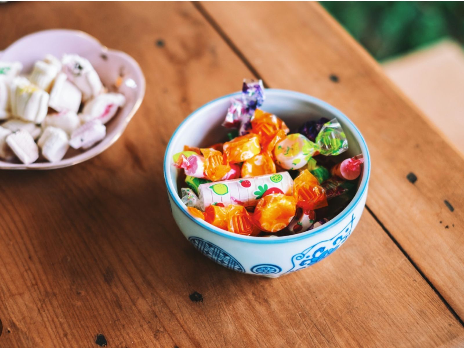 Ανακαλούνται επικίνδυνες καραμέλες- 10χρονη κατέληξε στο νοσοκομείο από χημικό έγκαυμα στο λαιμό