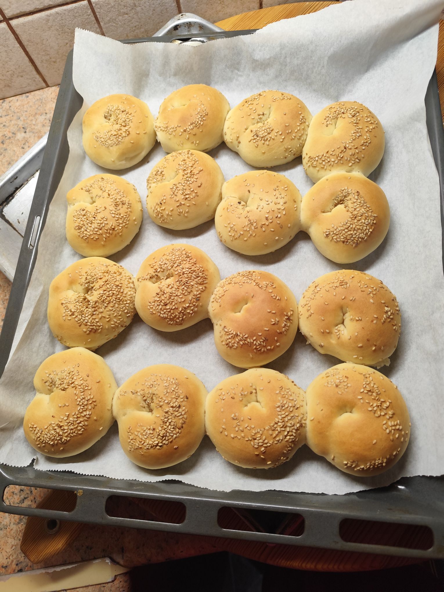 Κουλουράκια ανεβατά Κρήτης με σπιτικό προζύμι της γιαγιάς