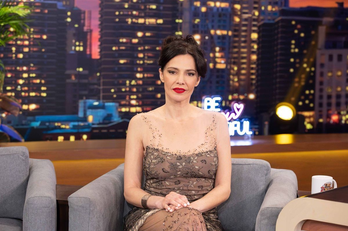 Αγνώριστη η Μαριλίτα Λαμπροπούλου στον πρώτο της ρόλο το 2002 με αντρικό κούρεμα