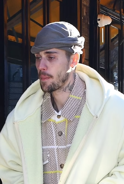 Ανησυχία για τον justin Bieber – Η σύζυγός του ζητά να προσευχηθούν για εκείνον