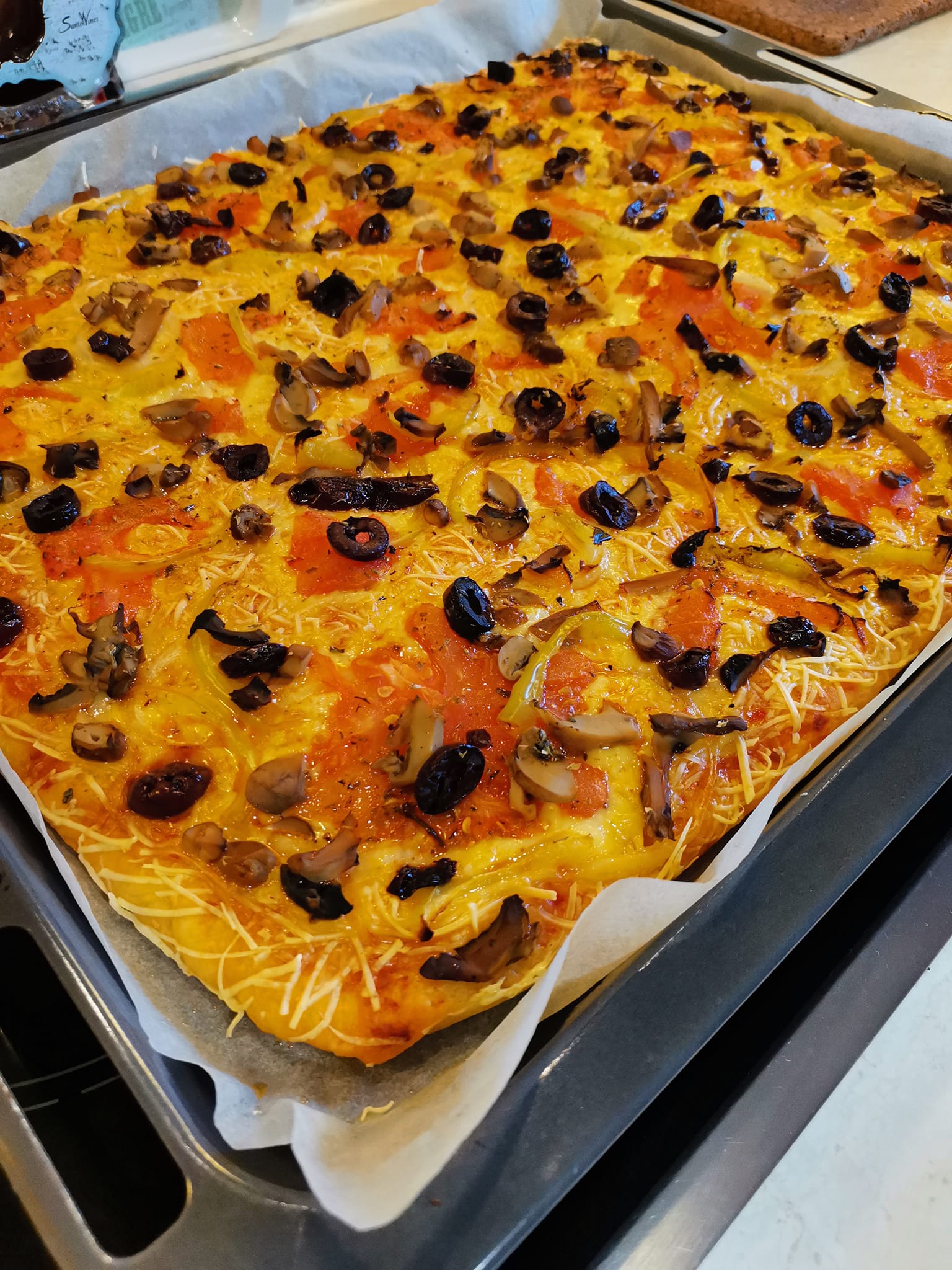 Η πίτσα της Μεγάλης Εβδομάδας