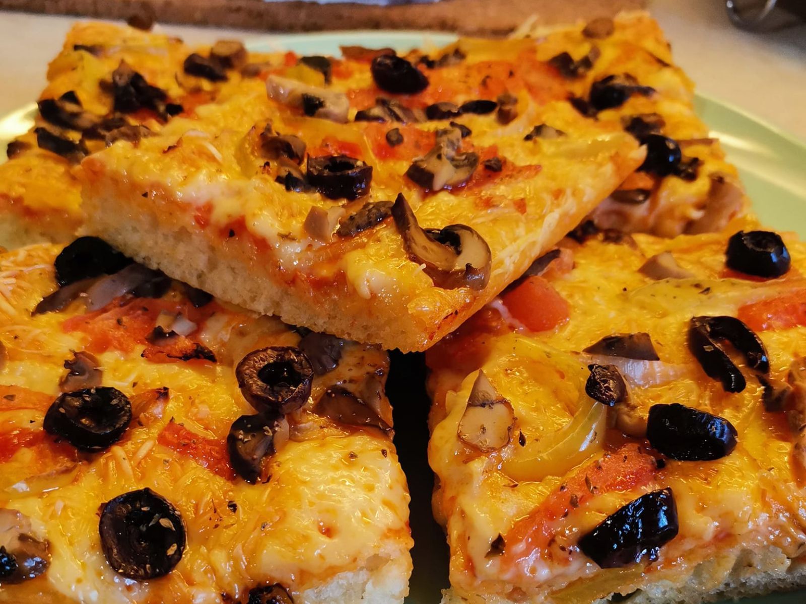 Η πίτσα της Μεγάλης Εβδομάδας