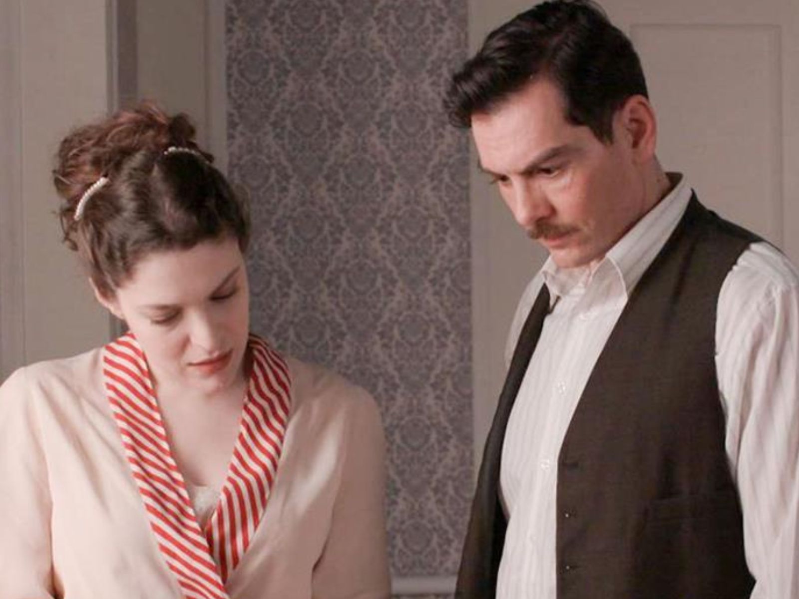 Grand Hotel-Αλίκη-Πέτρος