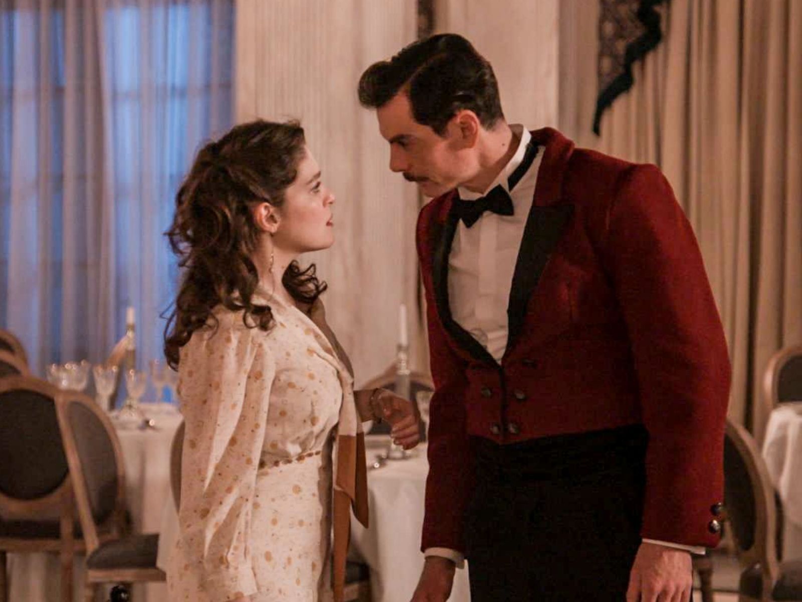 Grand Hotel-Αλίκη-Πέτρος Grand Hotel-Αλίκη-Πέτρος