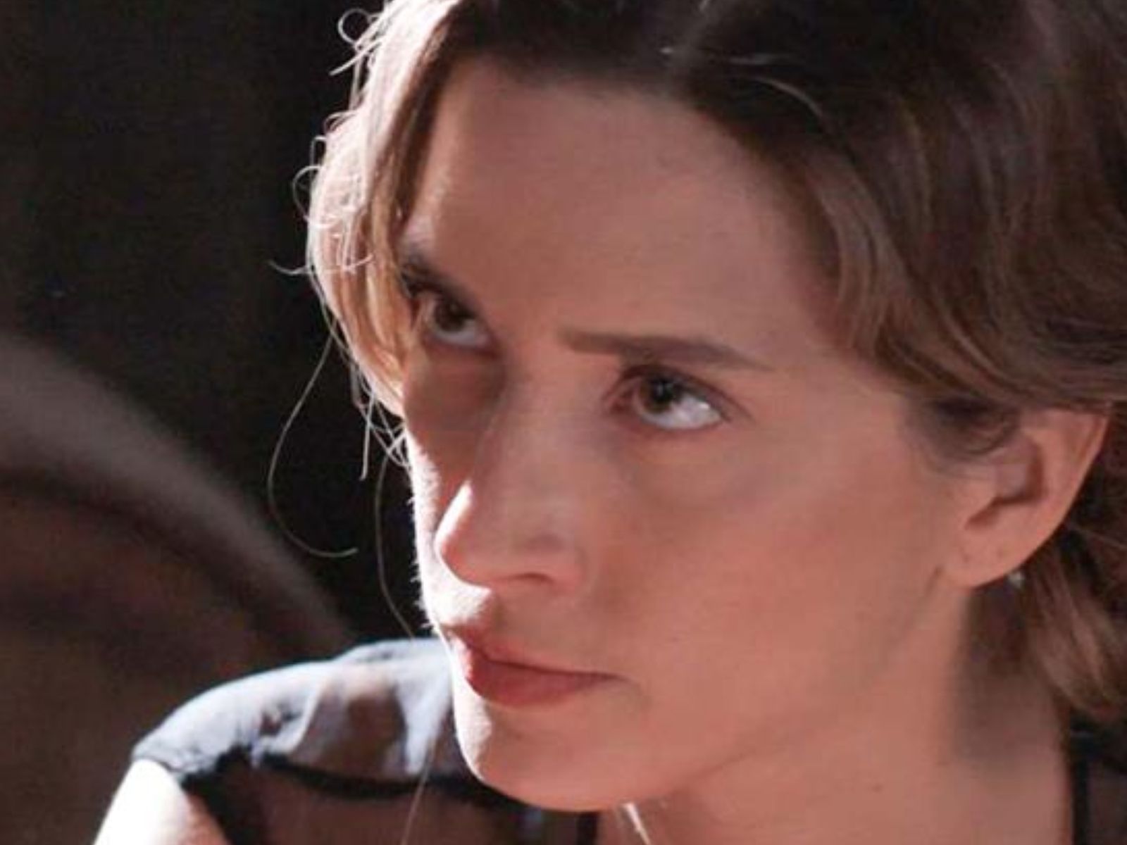 Grand Hotel: Η Αλίκη μαθαίνει πως τα παιδιά της Ελένης είναι του Ρήγα και πέφτει αναίσθητη