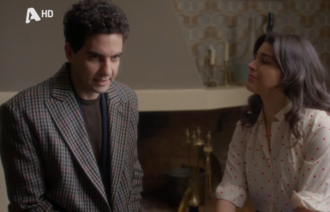 Άγιος έρωτας: Η Χλόη εξαφανίζεται με τον Αργύρη