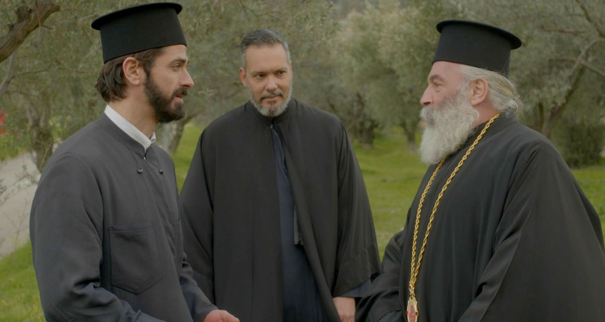 Άγιος Έρωτας: Η Χλόη συγκρούεται με τον Δεσπότη