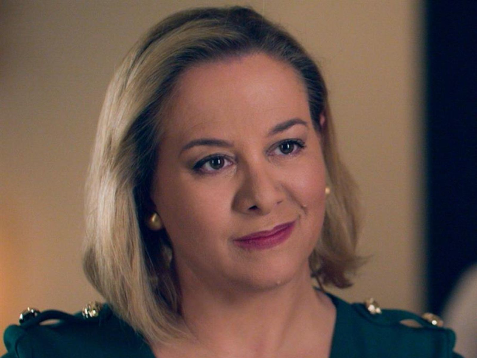 Παιχνίδια Εκδίκησης: Η Βάνα εκβιάζει Πέτρο και Στέλλα