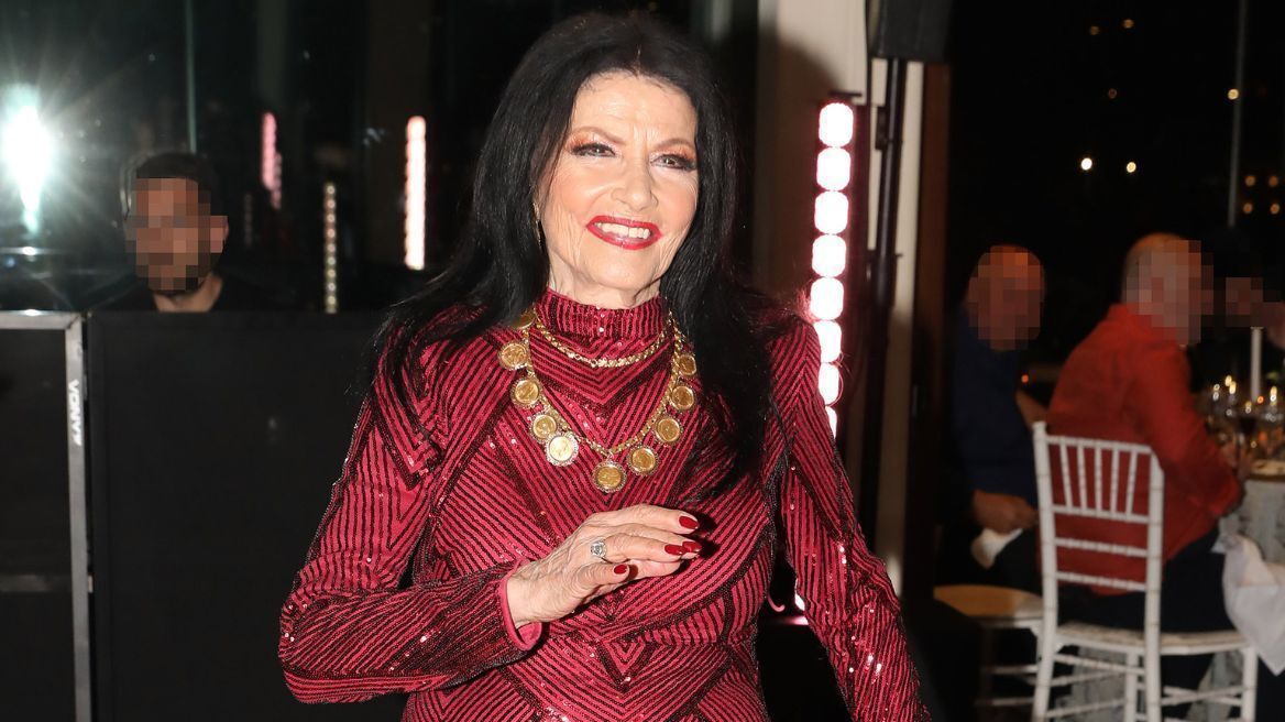 Το σπάνιο κλικ της Ζωζώς Σαπουντζάκη από την δεκαετία του ’50 με παραπανίσια κιλά