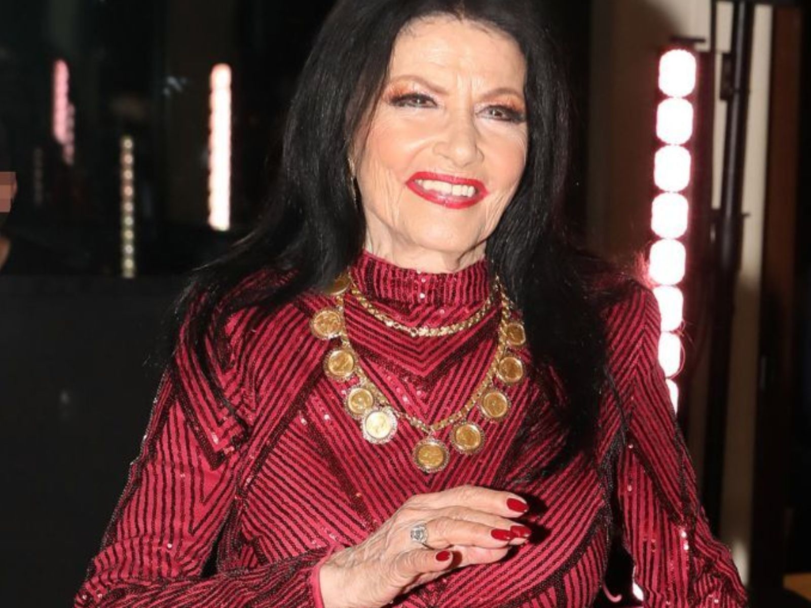 Το σπάνιο κλικ της Ζωζώς Σαπουντζάκη από την δεκαετία του ’50 με παραπανίσια κιλά