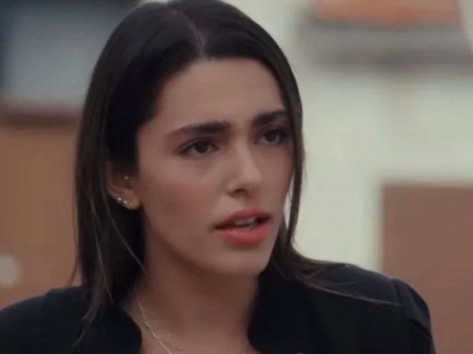 Η-Γη-τη- Ελιάς-Αριάδνη-