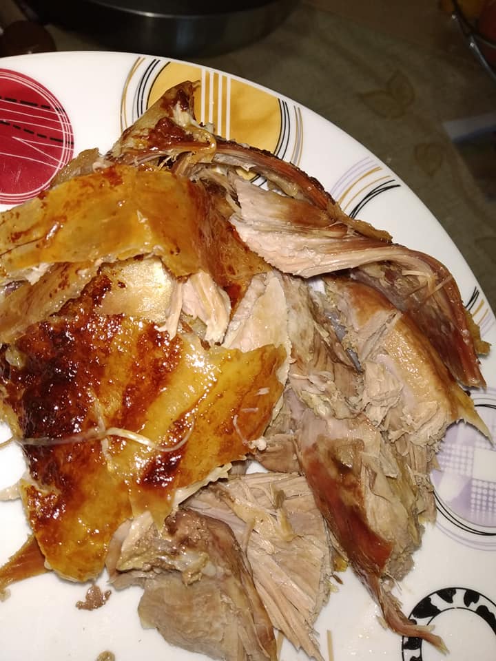 Πασχαλινό κατσικάκι με τραγανή πέτσα στο φούρνο