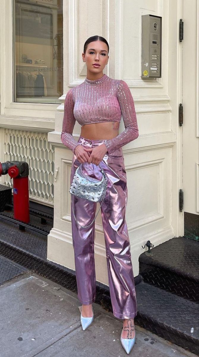 Τι βάζεις το βράδυ της Ανάστασης; Το fashion inspo που χρειάζεσαι