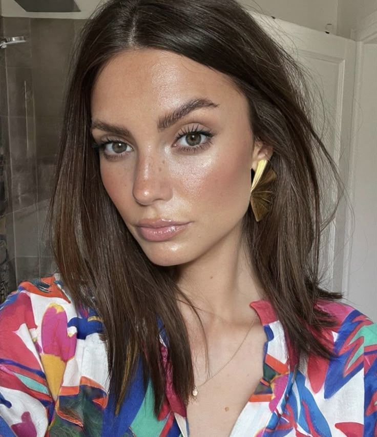 Εύκολα χτενίσματα για την Κυριακή του Πάσχα που μπορείς να κάνεις μόνη σου στο σπίτι