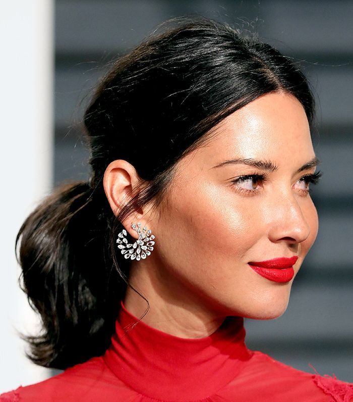 Εύκολα χτενίσματα για την Κυριακή του Πάσχα που μπορείς να κάνεις μόνη σου στο σπίτι