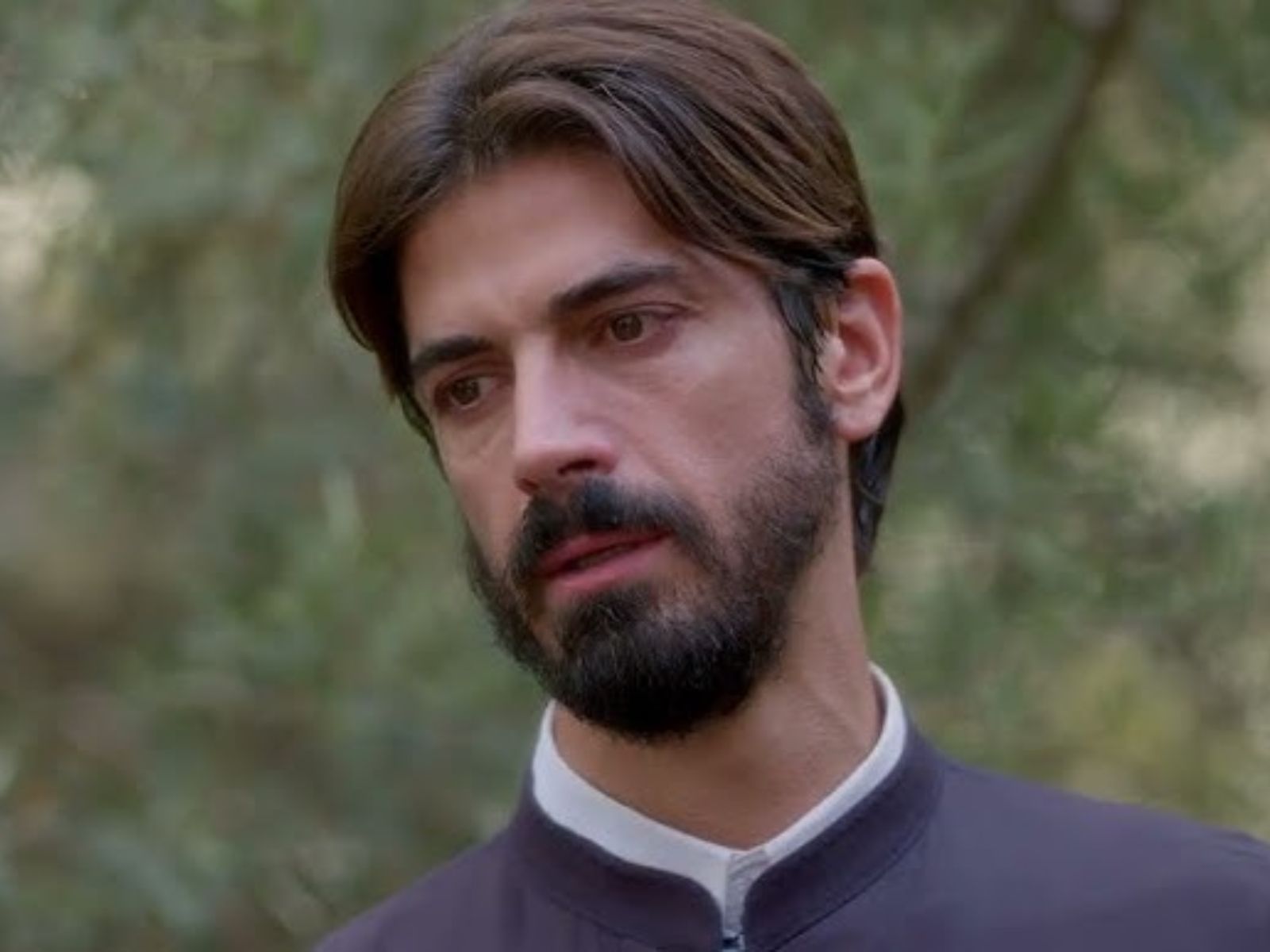 Άγιος Έρωτας: Διώχνουν το πατέρα Νικόλαο κακήν κακώς από τη Στέρνα