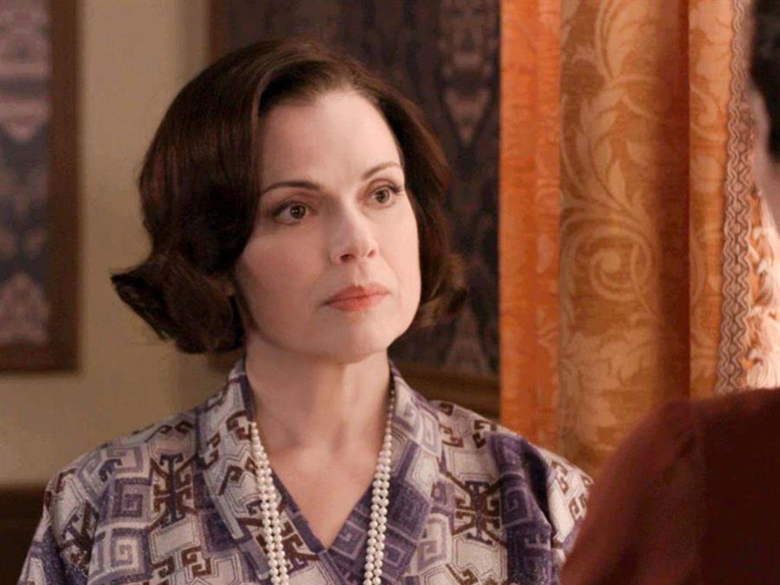 Grand Hotel : H Κυβέλη πιάνει στα πράσα Αλίκη και Πέτρο