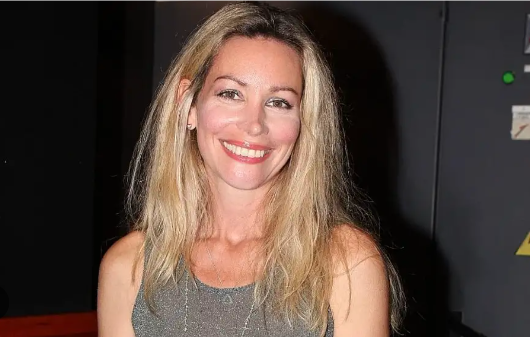 Άριελ Κωνσταντινίδη: Όσα αποκαλύπτει για τη μητέρα της- «Ήταν ναρκισσιστική προσωπικότητα. Με θεωρούσε λάθος»