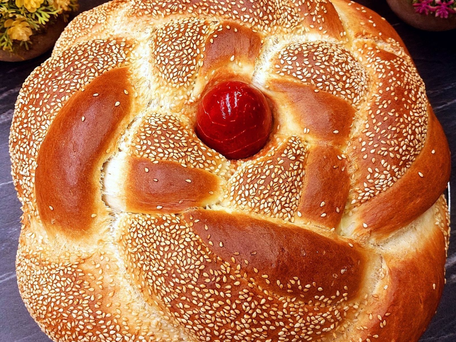 Πασχαλινό Λαμπρόψωμο – Λαμπροκουλούρα του Γιώργου Ζώλη