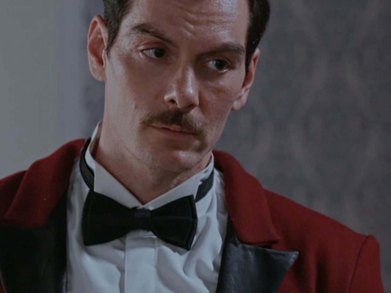 Grand Hotel: Ο Πέτρος γυρνά την πλάτη στην Αλίκη μια για πάντα