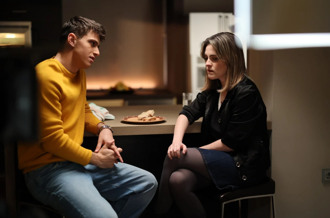 Ο Τιμωρός: Τι σχέση μπορεί να έχω εγώ με την οικογένεια του Λεωνίδα Κομνηνού – Η Εβίτα μαθαίνει την αλήθεια