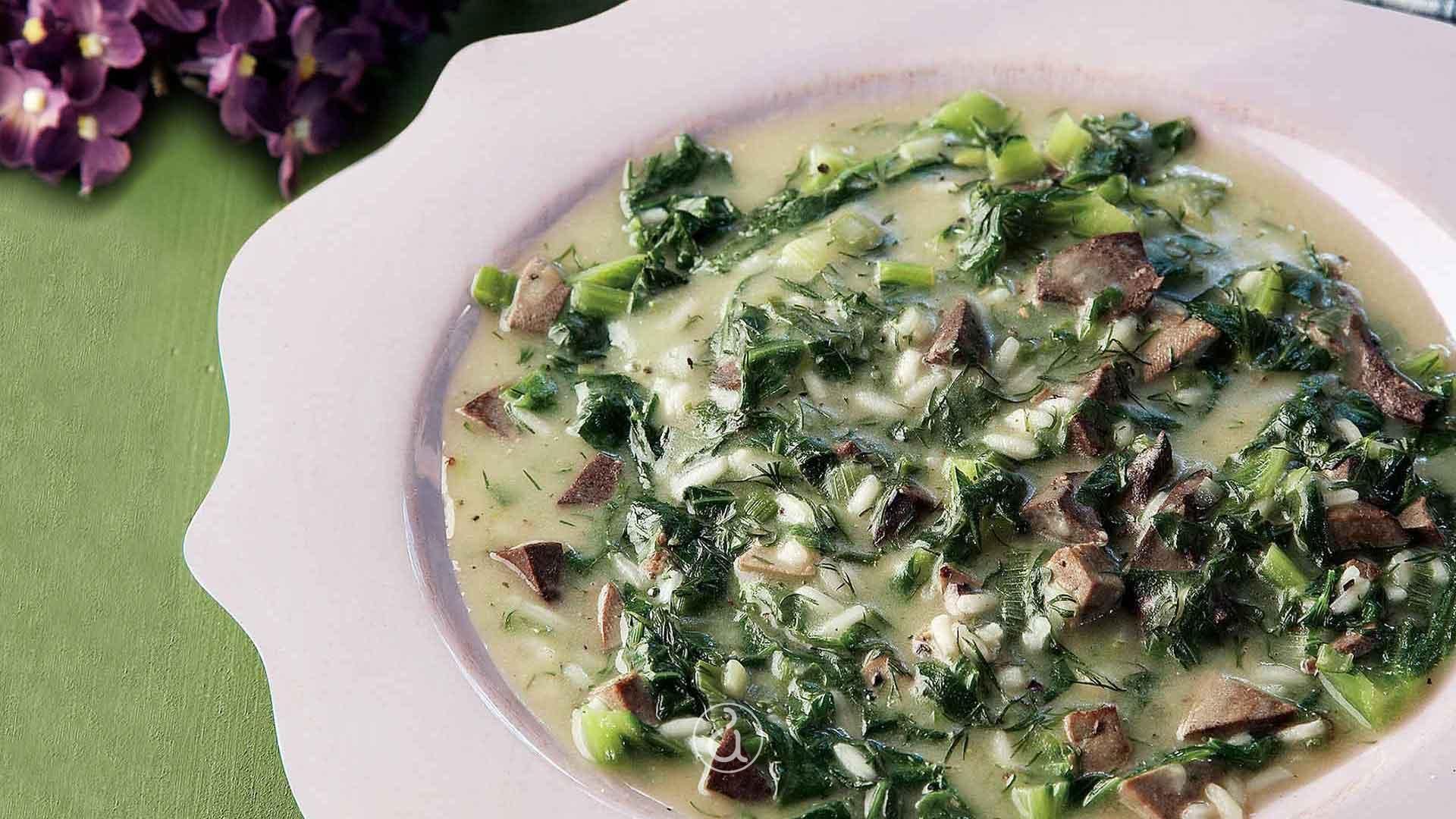 Μαγειρίτσα της Αργυρώς Μπαρμπαρίγου: Όλα τα Μυστικά και η Συνταγή που πετυχαίνει πάντα